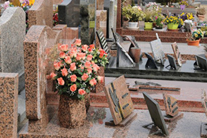  Exemple Monument Funéraire 
